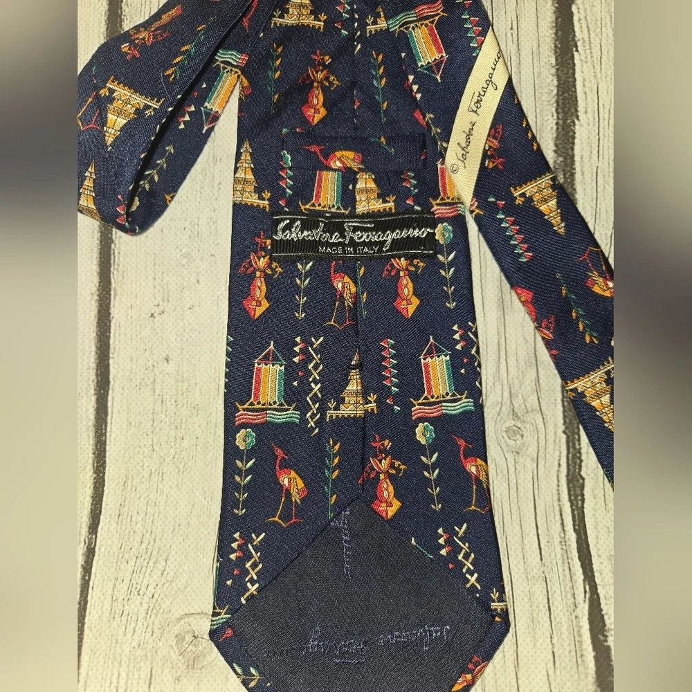 Salvatore Ferragamo Silk Tie Italy Novelty Bird Geometric Print Designer Necktie